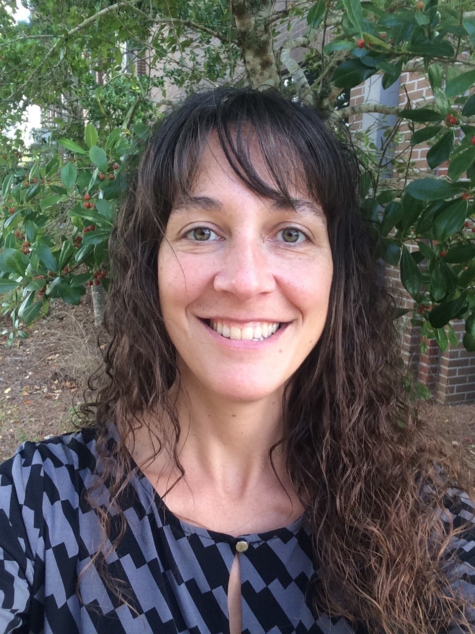 Head shot of LSI employee Carrie Meyers