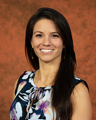 Head shot of LSI employee Marissa Love