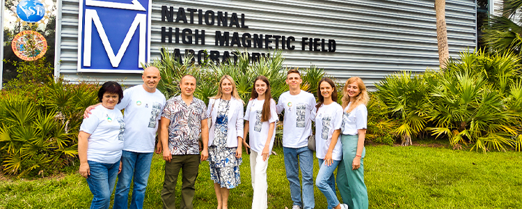 "Group photo in front of the National High Magnetic Field Laboratory"