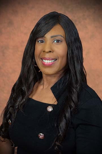 Headshot photo of Jennifer Wardally