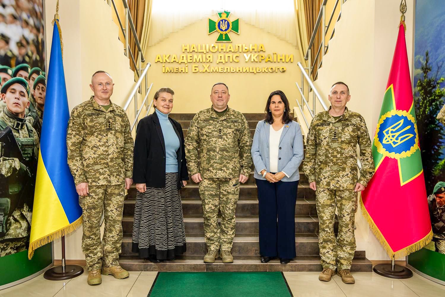 Vilma Fuentes posing with staff from the National Academy of the State Border Guard Service in Khmelnytskyi, Ukraine.