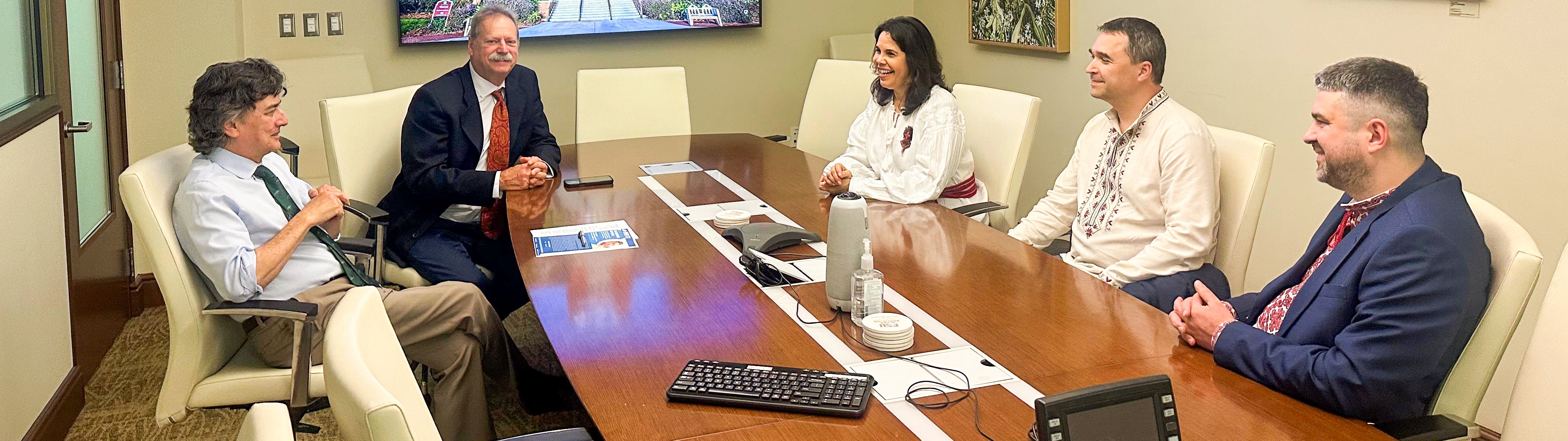 Dmytro Diadin and Oleksandra Hrytstna meet with FSU Provost Jim Clark, Assistant Provost for International Initiatives Steve McDowell and VIlma Fuentes, Director of the Ukraine Task Force.. 