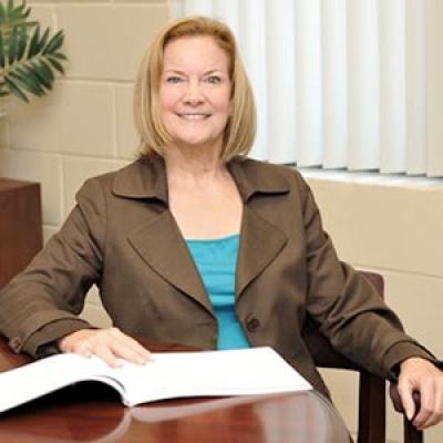 Dr. Laura Lang