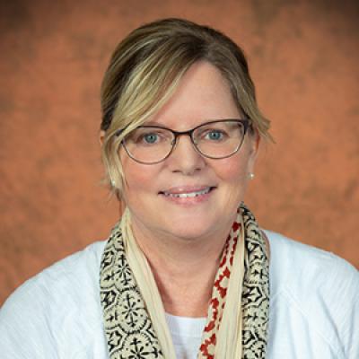Headshot photo of Julie Twomey